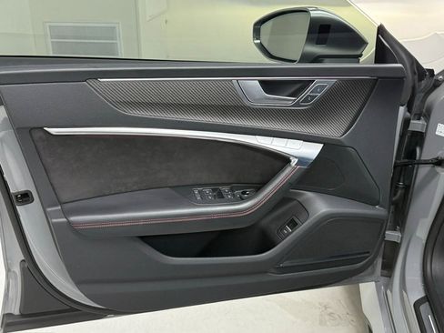 Used 2021 Audi RS 7 Sportback w/ RS 7 Executive Package AWD/4WD image 38