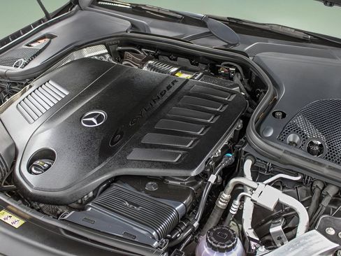 Used 2022 Mercedes-Benz E 450 Cabriolet image 44