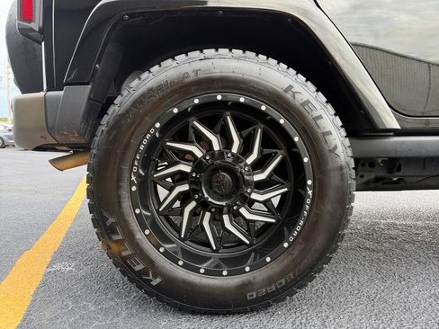 Used 2017 Jeep Wrangler Unlimited Sahara AWD/4WD image 46