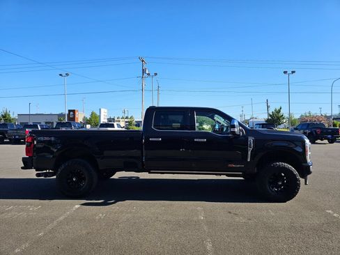 Used 2024 Ford F350 Platinum AWD/4WD image 5