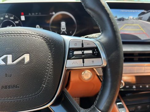 Certified 2025 Kia Telluride SX Prestige X-Line AWD/4WD image 34