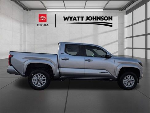 New 2026 Toyota Tacoma SR5 image 6