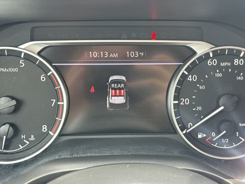 Used 2023 Nissan Rogue S AWD/4WD image 11