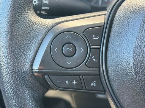 Used 2023 Toyota Corolla LE FWD image 17
