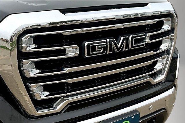 Used 2020 GMC Sierra 1500 SLT w/ SLT Premium Plus Package AWD/4WD image 34