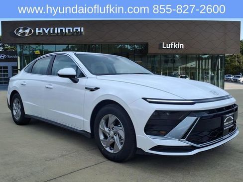 New 2026 Hyundai Sonata SE image 1