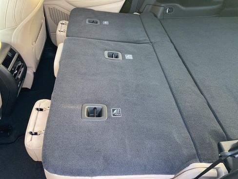 New 2025 Jeep Grand Cherokee Limited image 41