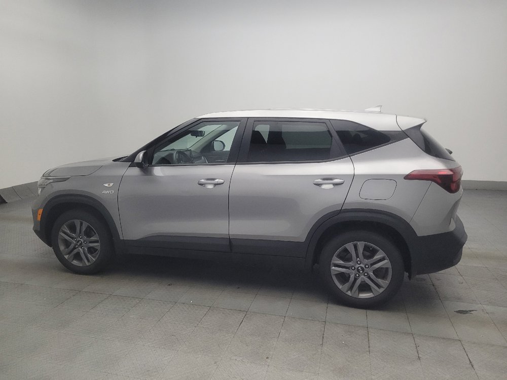 Used 2021 Kia Seltos LX AWD/4WD image 3