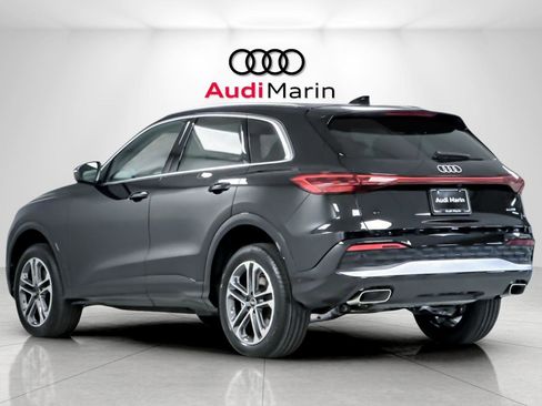 New 2025 Audi Q5 Premium image 3