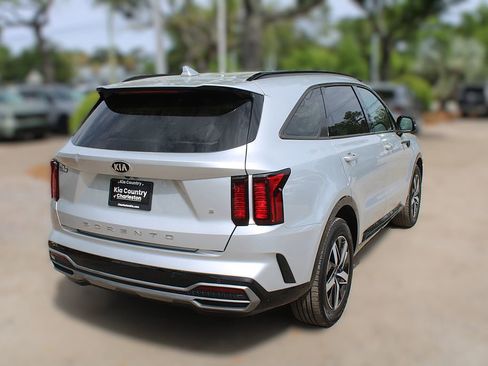Certified 2021 Kia Sorento S image 7