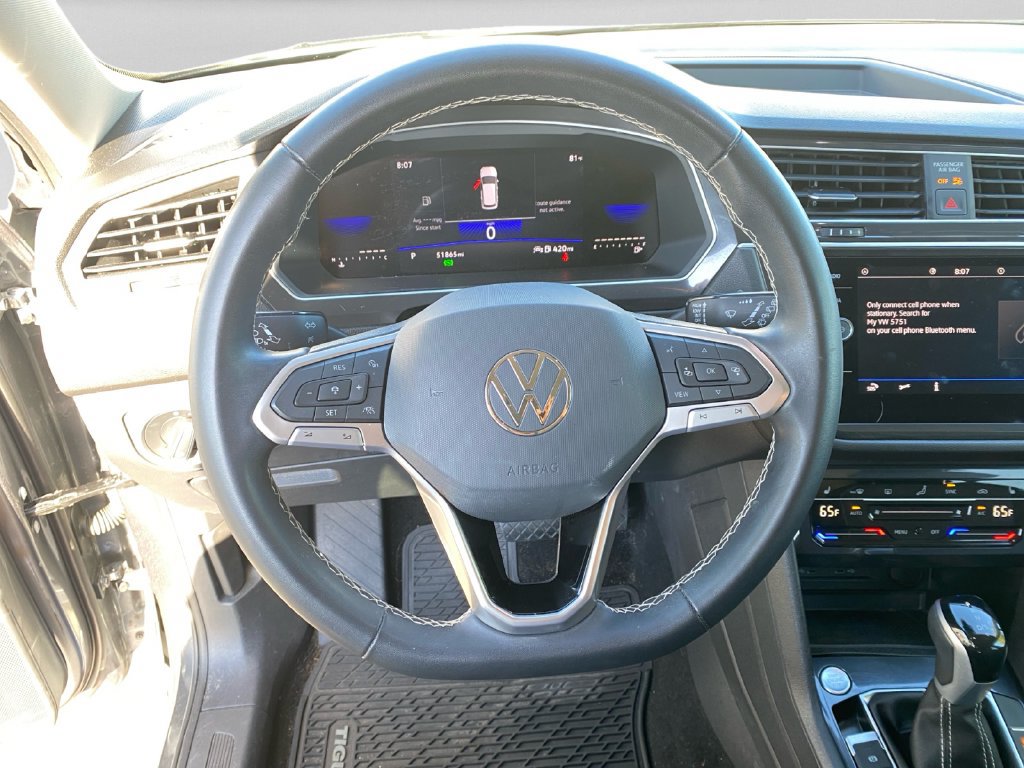 Used 2023 Volkswagen Tiguan SE FWD image 12