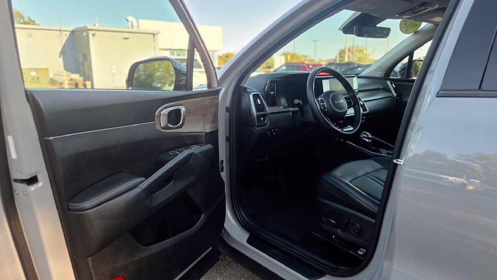 Used 2022 Kia Sorento X-Line EX AWD/4WD image 11