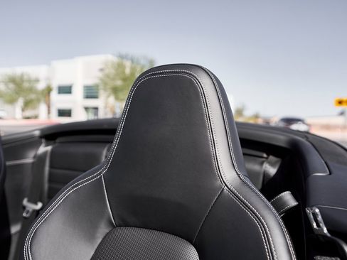 Used 2024 Porsche 911 Carrera GTS w/ Premium Package image 38