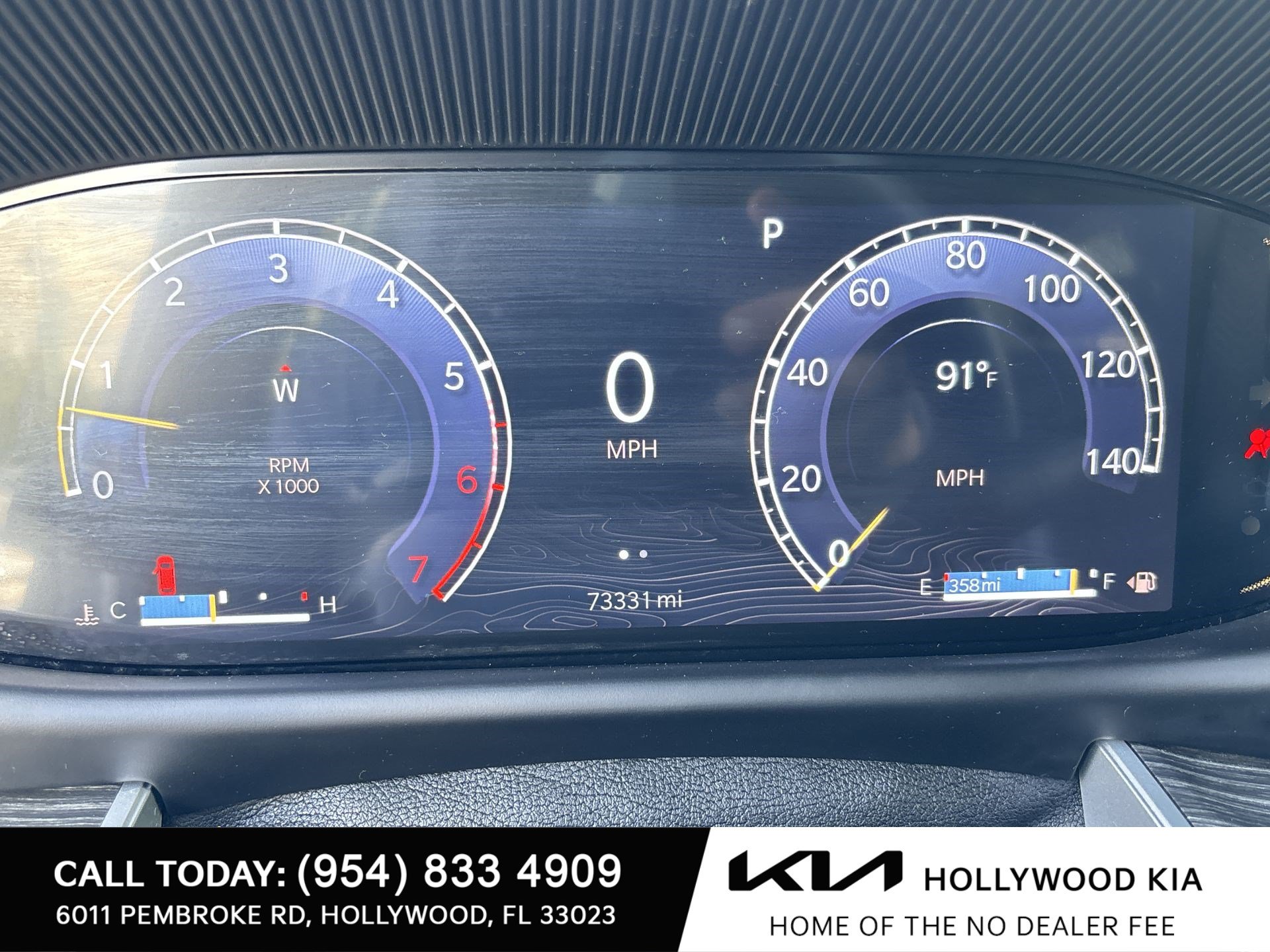 Used 2024 Jeep Wagoneer L Series III w/ Flexible Seating Group AWD/4WD image 10