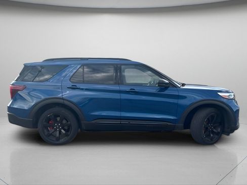 Certified 2020 Ford Explorer ST w/ ST Street Pack AWD/4WD image 3