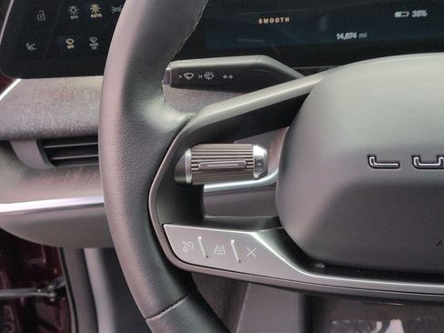 Used 2025 Lucid Air Touring AWD/4WD image 19