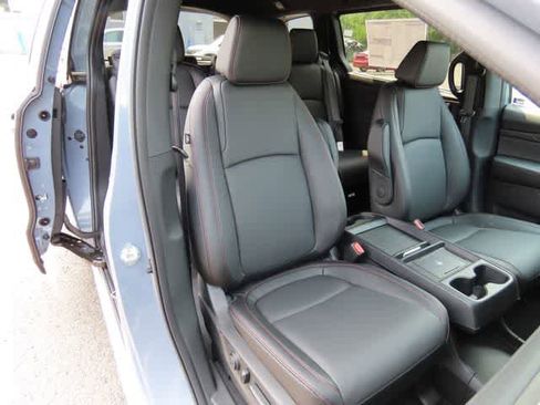 New 2026 Honda Odyssey Sport-L image 18