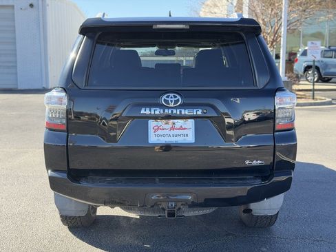 Used 2016 Toyota 4Runner SR5 Premium image 7
