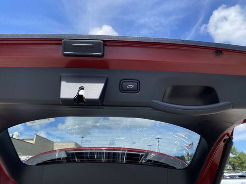 New 2026 Hyundai Tucson SEL FWD image 32