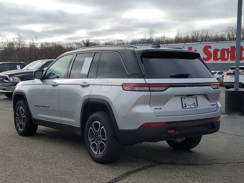 Used 2022 Jeep Grand Cherokee Trailhawk w/ Luxury Tech Group III image 6