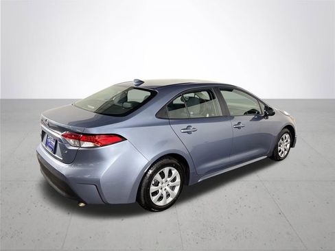 Used 2023 Toyota Corolla LE image 6