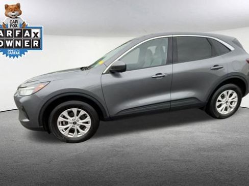 Used 2023 Ford Escape Active w/ Tech Pack #2 AWD/4WD image 6