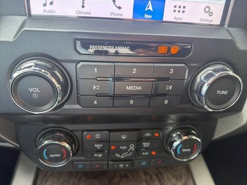 Used 2019 Ford F250 Lariat w/ Lariat Ultimate Package image 10