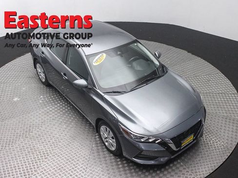 Used 2023 Nissan Sentra S FWD image 3