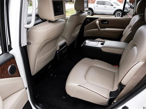 Used 2017 Nissan Armada Platinum w/ Captain Seat Package image 43