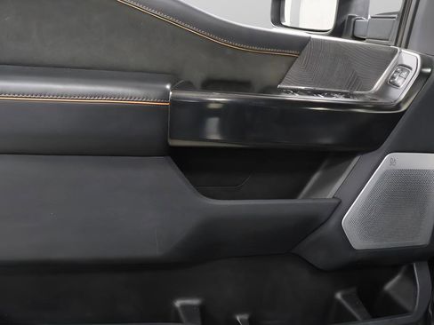 Used 2023 Ford F250 Platinum AWD/4WD image 23