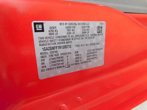 Used 2017 Chevrolet Express 3500 LS RWD image 20
