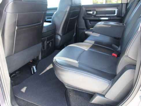 Used 2015 RAM 1500 Laramie w/ Convenience Group AWD/4WD image 16