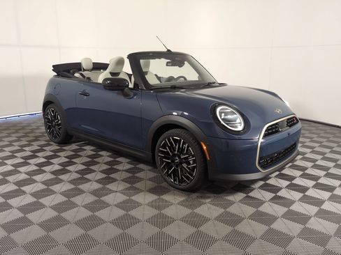 Used 2026 MINI Cooper S FWD image 6
