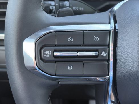 New 2026 GMC Acadia Elevation image 35