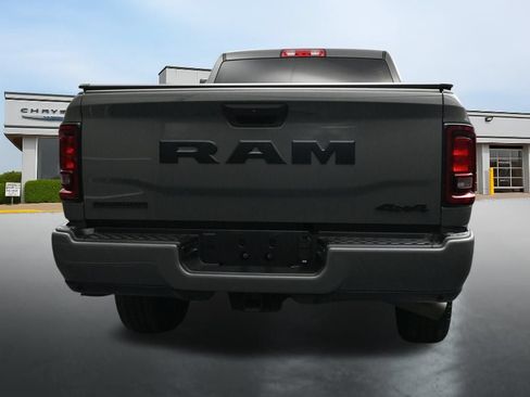 Used 2026 RAM 2500 Big Horn AWD/4WD image 4