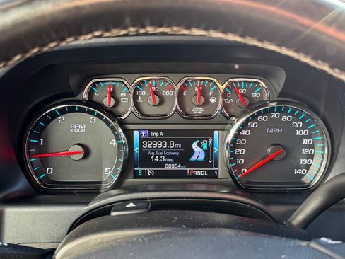 Used 2019 Chevrolet Silverado 2500 High Country w/ Duramax Plus Package image 27