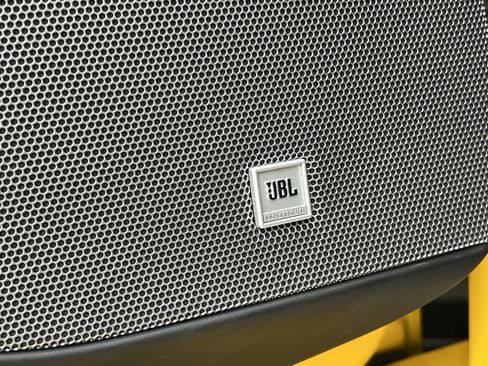 Used 2022 Ferrari Portofino M image 31