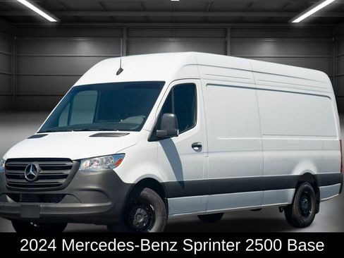 Used 2024 Mercedes-Benz Sprinter 2500 image 1
