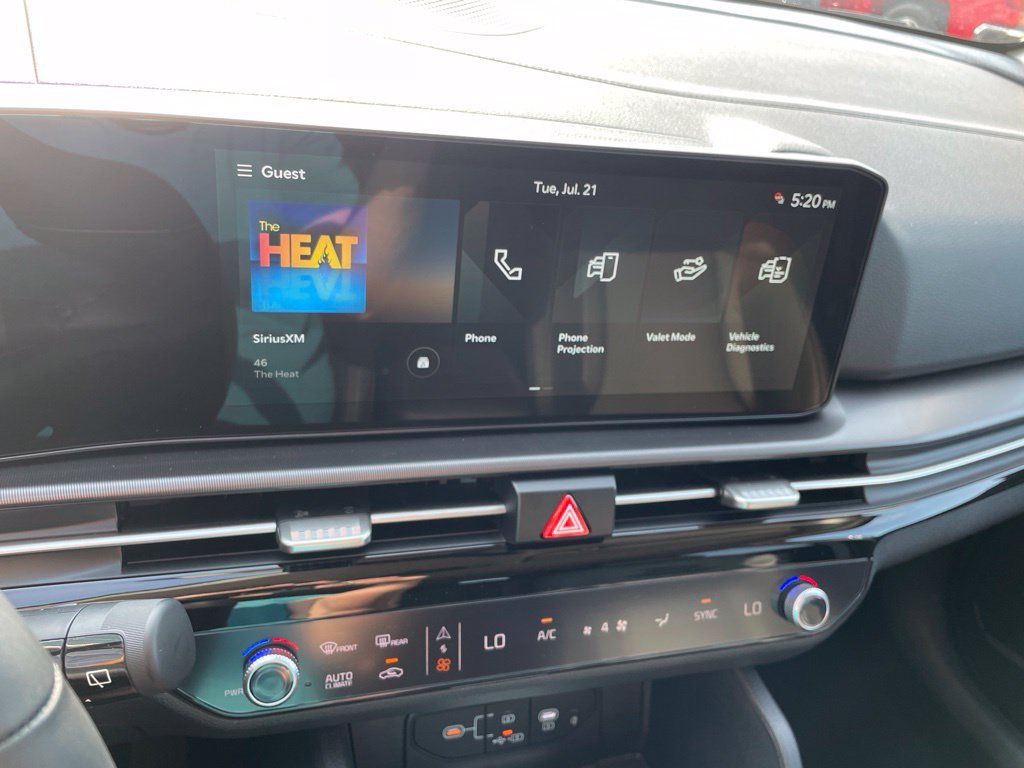 New 2026 Kia Sportage EX FWD image 19
