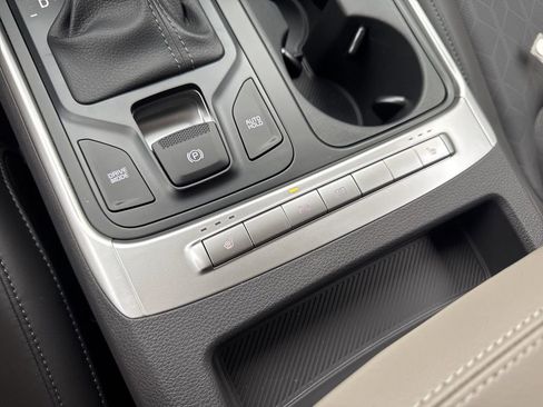 New 2026 Kia Carnival image 7