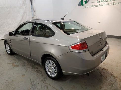 Used 2008 Ford Focus SE image 6