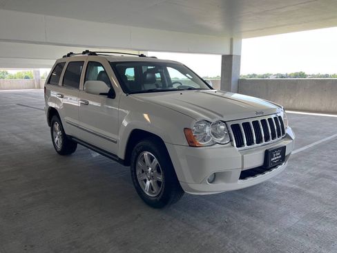 Used 2010 Jeep Grand Cherokee Limited AWD/4WD image 12