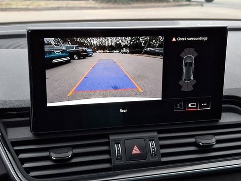 Used 2021 Audi Q5 2.0T Premium w/ Convenience Package image 22