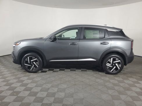 New 2026 Nissan Kicks SV image 7