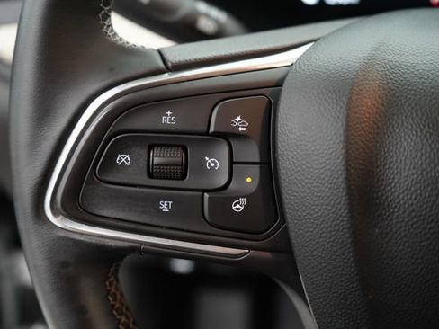 Used 2024 Buick Encore GX Avenir w/ Avenir Convenience Package AWD/4WD image 18