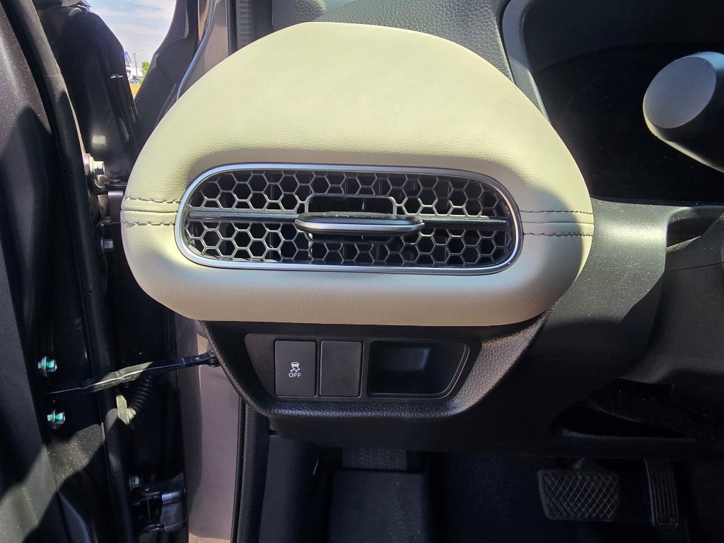 Used 2026 Honda HR-V EX-L image 18