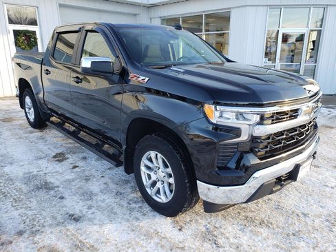 Used 2024 Chevrolet Silverado 1500 LT image 6