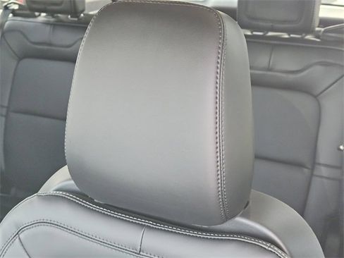 New 2026 Lincoln Corsair Premiere image 14