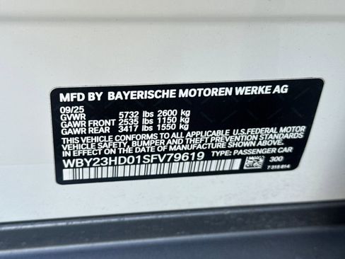 Used 2025 BMW i4 eDrive40 w/ Premium Package RWD image 36