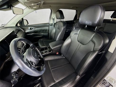 Used 2022 Kia Sorento SX image 19